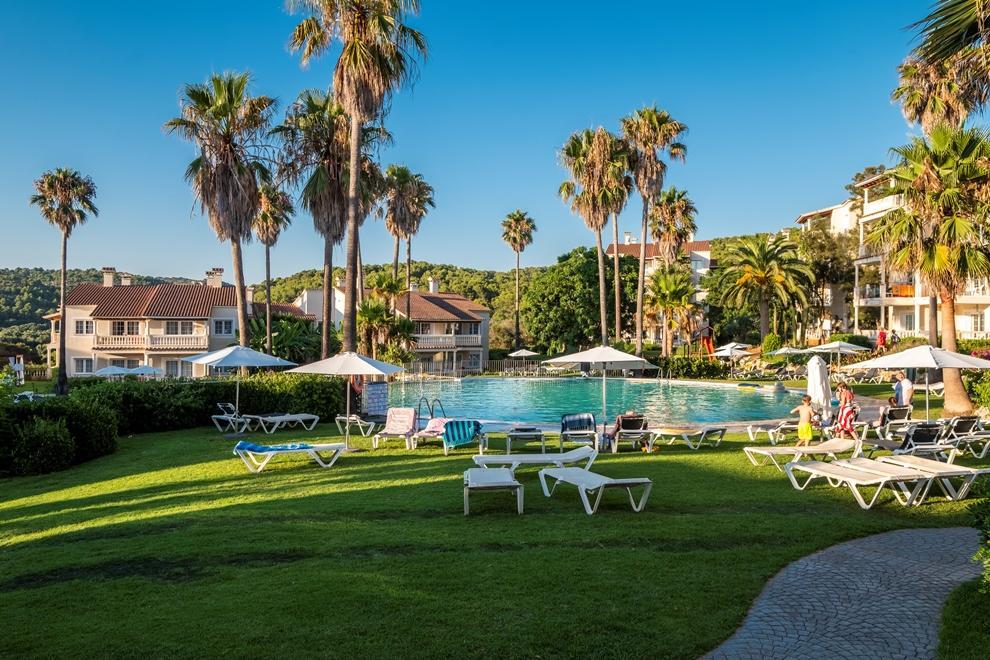 Hg Jardin De Menorca Aparthotel Son Bou Exteriör bild