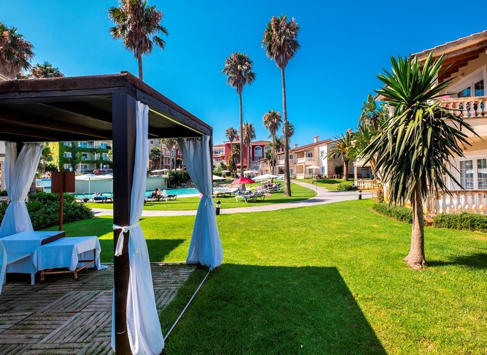 Hg Jardin De Menorca Aparthotel Son Bou Exteriör bild