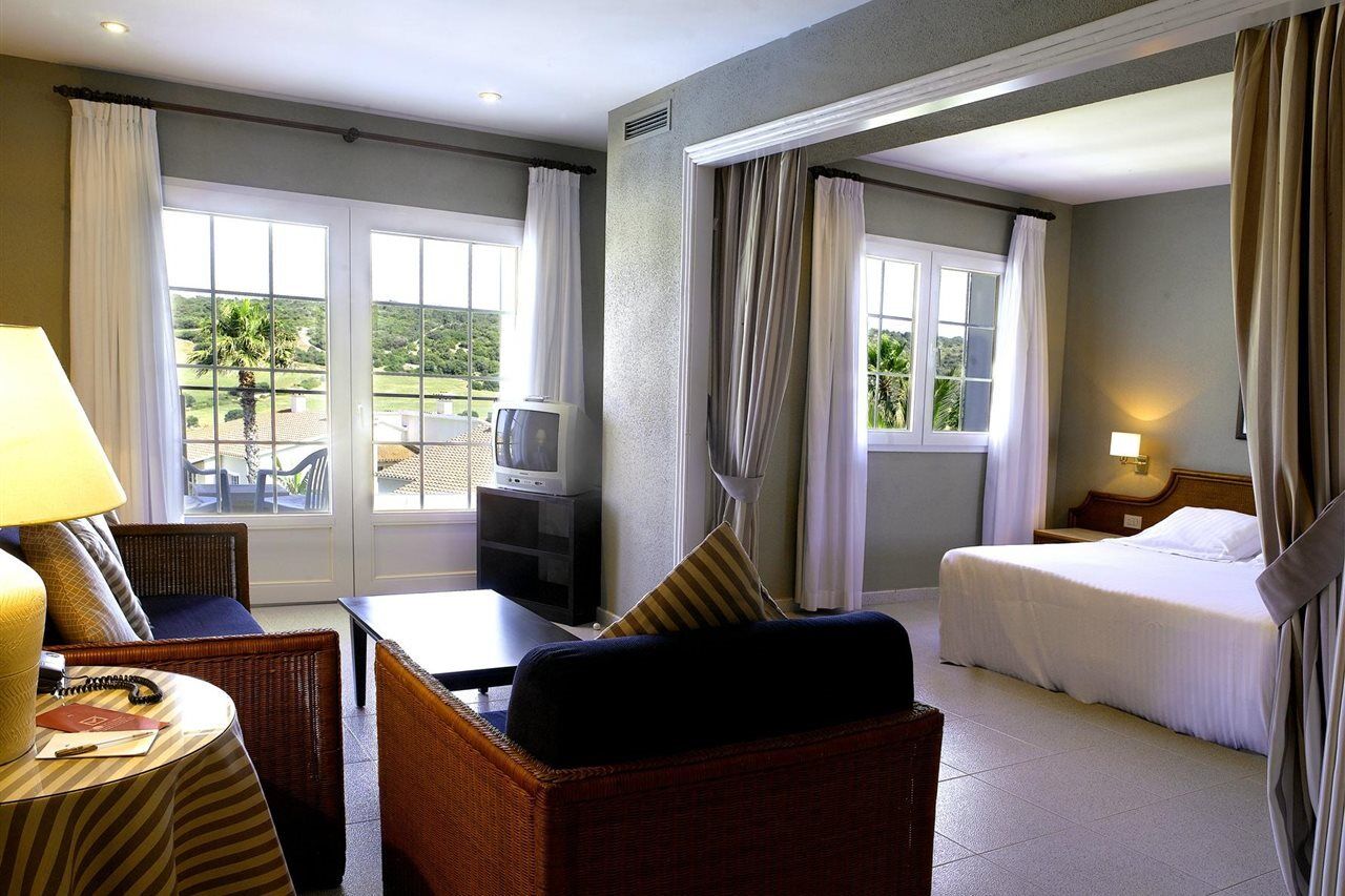 Hg Jardin De Menorca Aparthotel Son Bou Exteriör bild